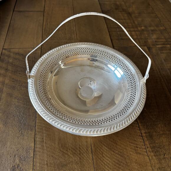 F.B. Rogers Silver Co Vintage Silver on Copper 1913 Basket 6" High with Handle - Picture 4 of 9